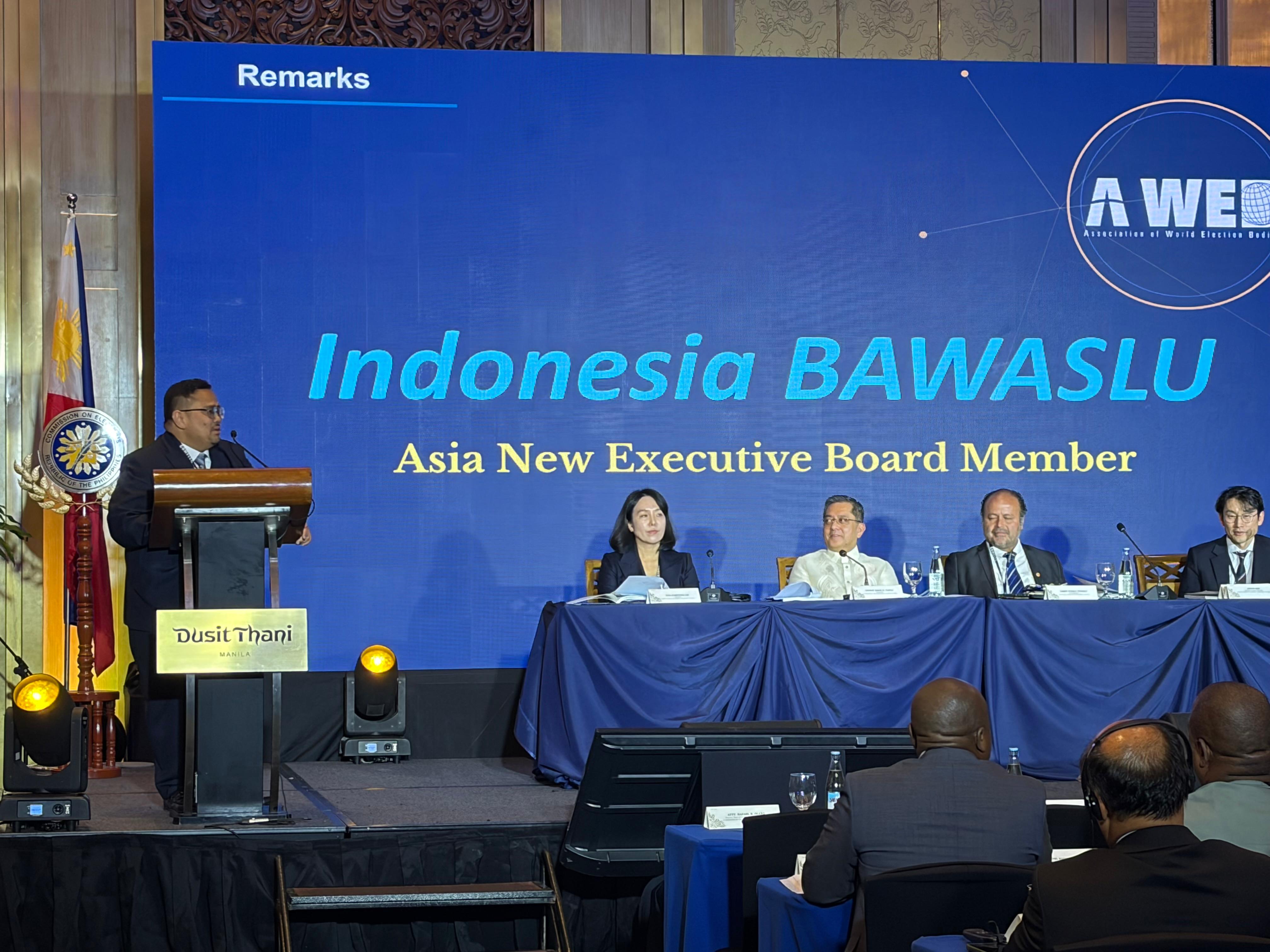 Ketua Bawaslu Rahmat Bagja saat hadir dalam rangkaian 7th A-WEB General Assembly yang diselenggarakan di Manila, Filipina, Rabu (14/10/2026).