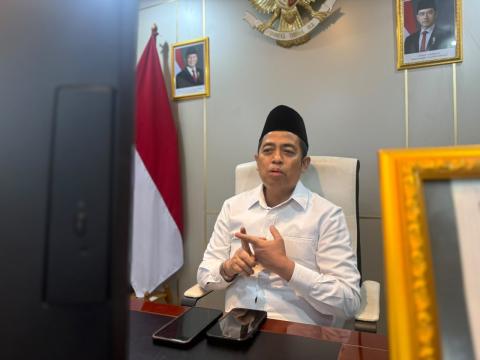 Anggota Bawaslu Puadi saat secara daring membuka kegiatan Diskusi Penanganan Pelanggaran Satu Sesi (Dispensasi) yang digelar oleh Bawaslu Gorontalo, Rabu (7/10/2026).
